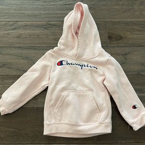 Champion 24M Sweatshirt